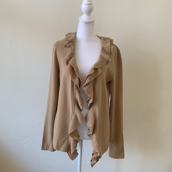 St John Cashmere Ruffled Cardigan Jacket. NWT. Size S. In Anise (tan)